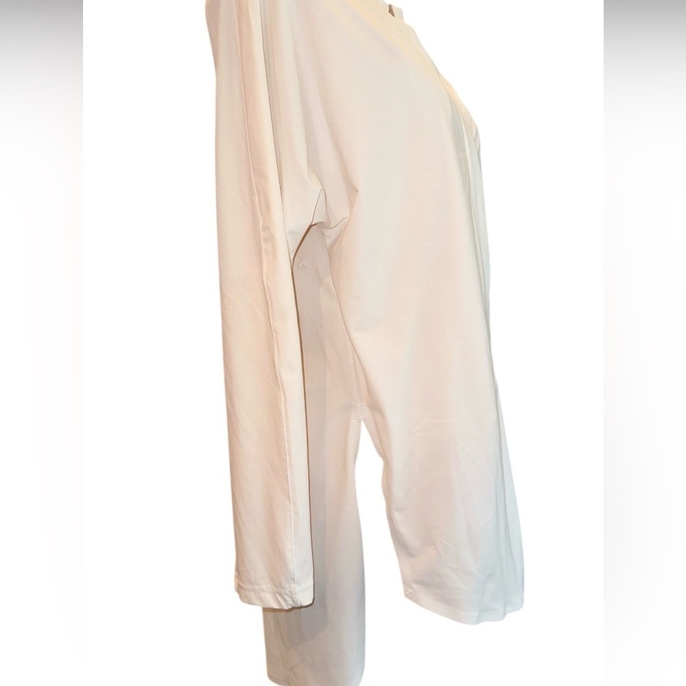 ADAY Something Borrowed Shirt in White - Picture 6 of 8
